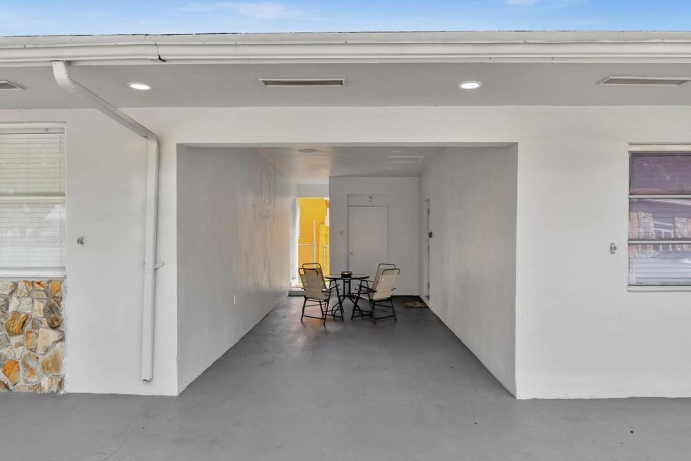 2 Bdrm Modern House Mins From Beach & Casino Hb1 Hallandale Beach Exterior photo